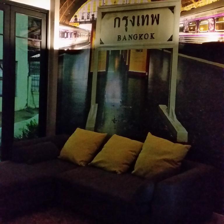 Need Sleep Hostel Bangkok Extérieur photo