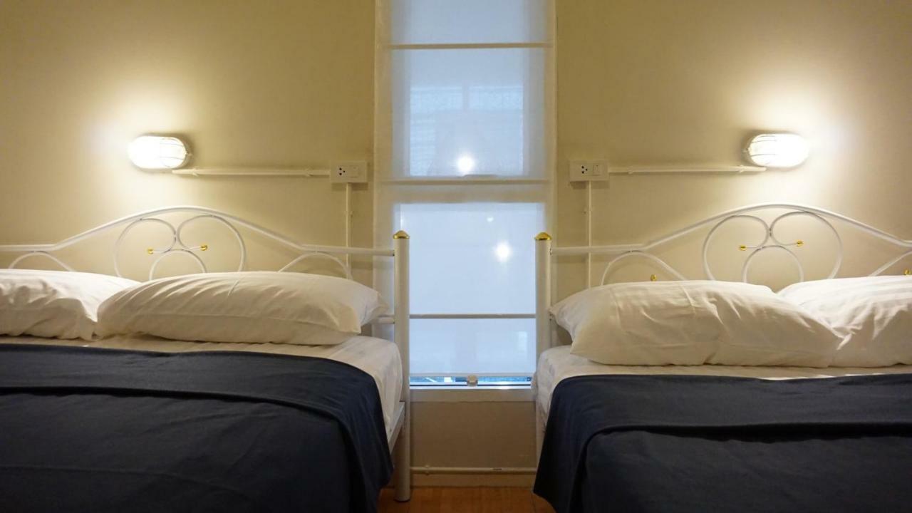 Need Sleep Hostel Bangkok Extérieur photo